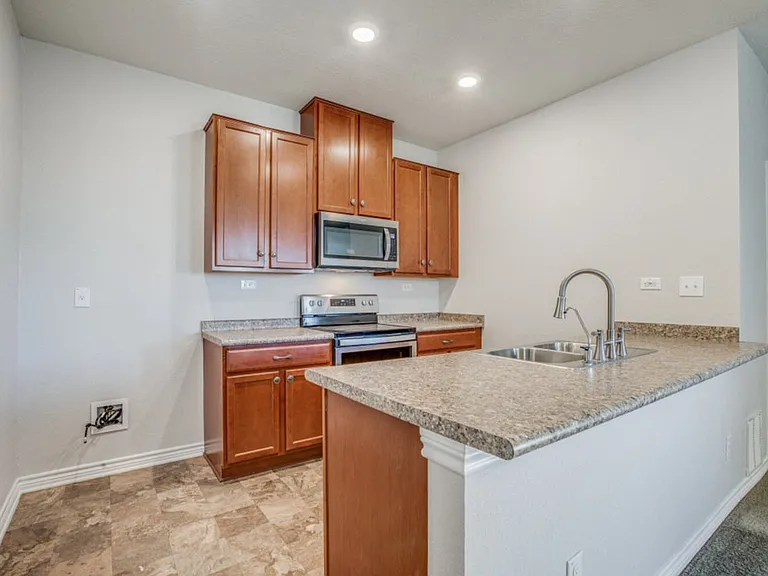 2622 Sunset Bnd — Photo 5