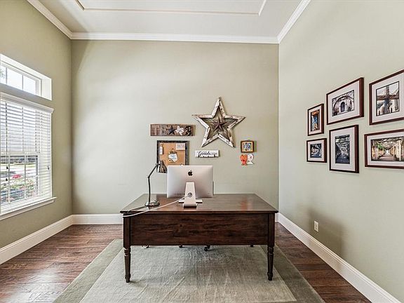 4th image of 17514 Hanoverian Drive