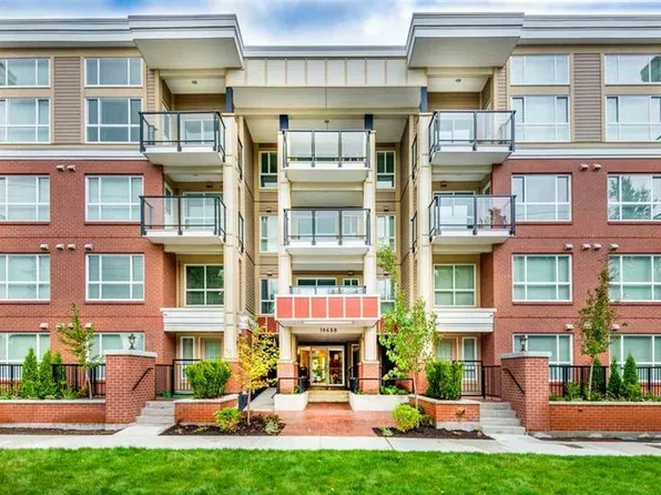 10688 140th St #207, Surrey, BC V3T 0M6