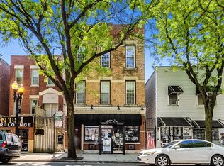 1041 W Taylor St #3, Chicago, IL 60607