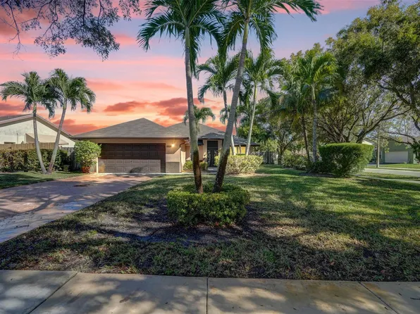 5700 NW 54th Lane, Tamarac, FL 33319