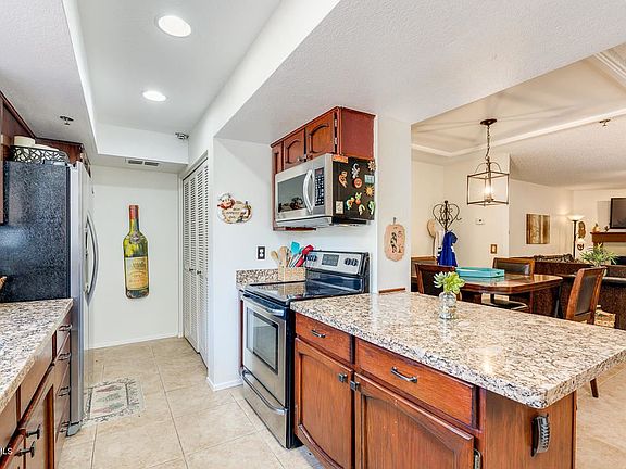 2nd image of 3031 N Civic Center Plz Unit 159