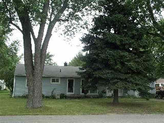 1st image of 9885 Lincoln St