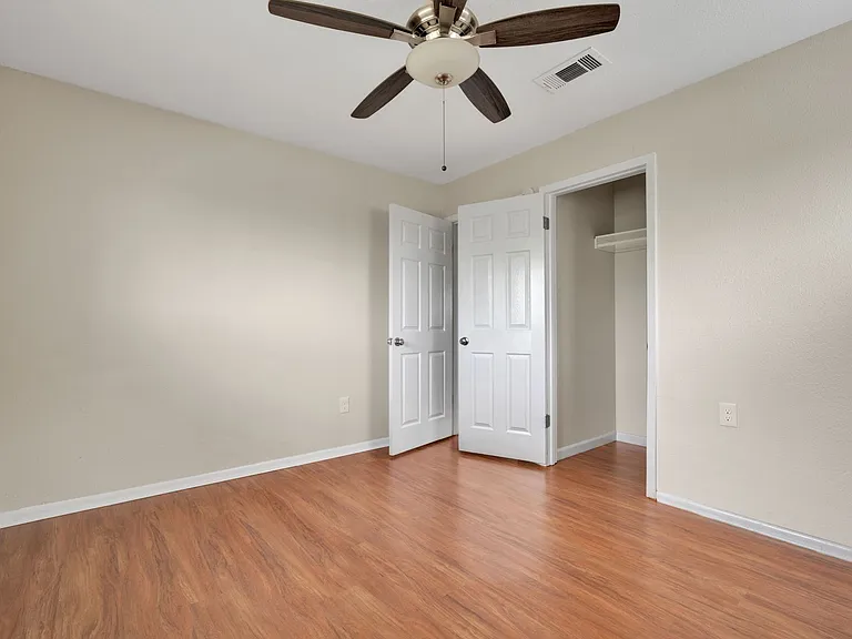 103 Shalimar Dr — Photo 25