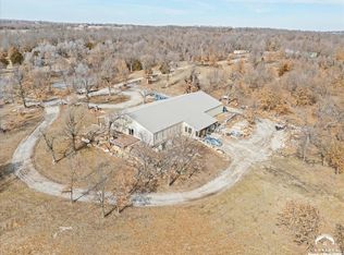 22559 Fall Leaf Rd, Linwood, KS 66052
