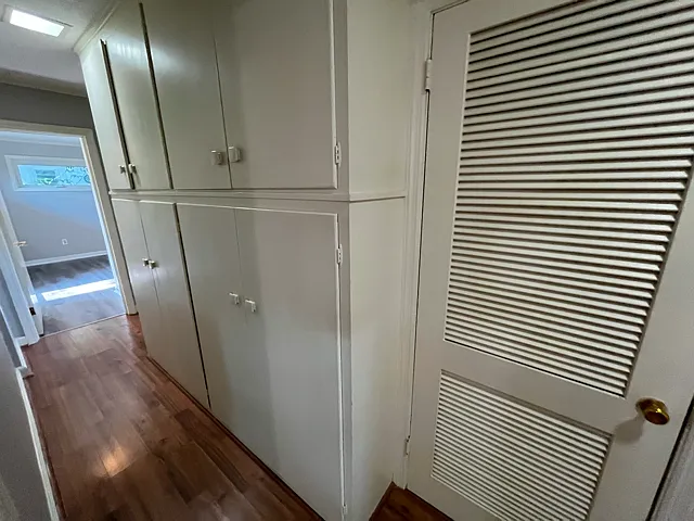 1810 Catawba St — Photo 37