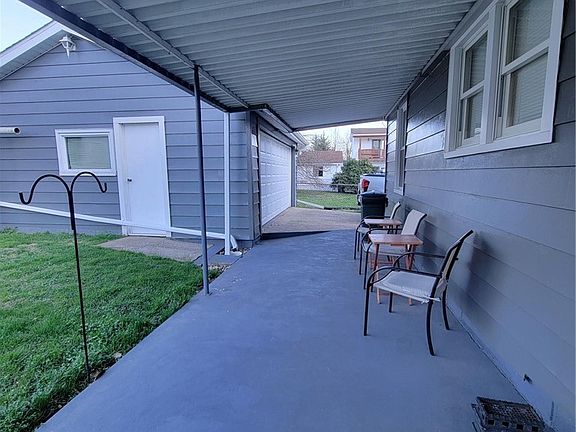 4th image of 13510 Gatewood Ave