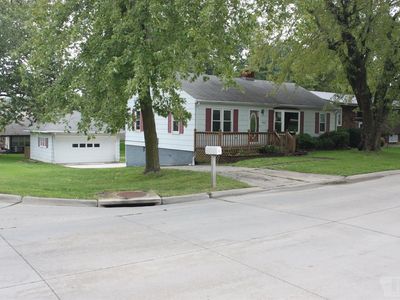 622 N 11th St, Oskaloosa, IA, 52577