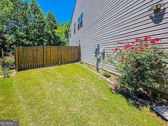 4th image of 105 Arbor Creek Way