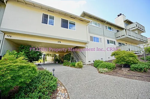 175 Upper Via Casitas #18 Photo 1