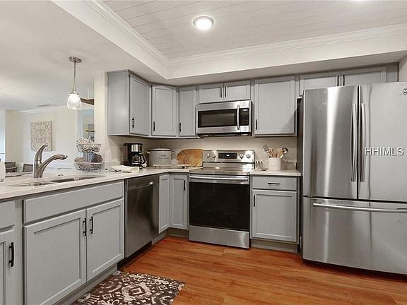 3rd image of 11 S Forest Beach Dr APT 101