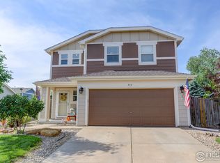 735 Willow Dr, Lochbuie, CO 80603
