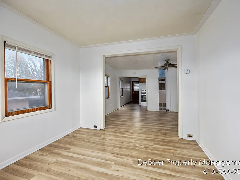 1621 Lakeshore Dr #2 — Photo 8