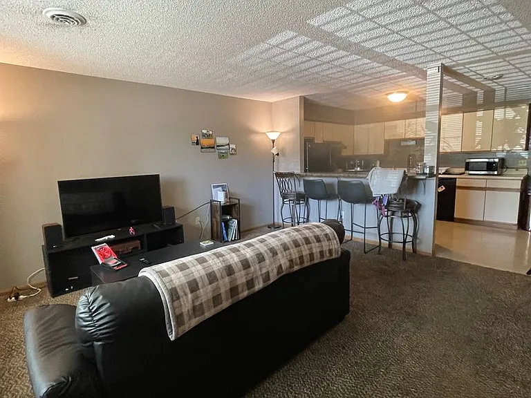 2534 Candle Crest Cir — Photo 3