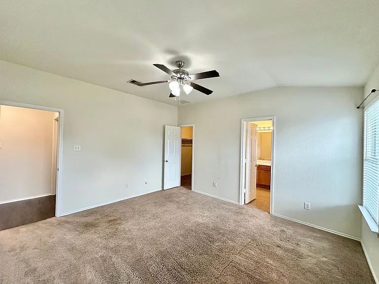 4510 Causeway Ct — Photo 14