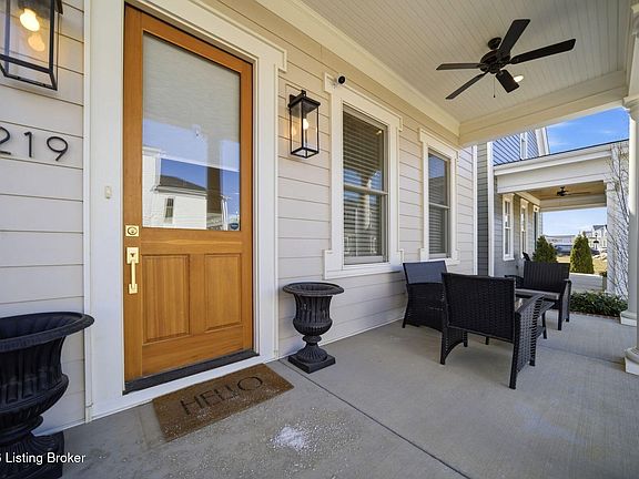 3rd image of 6219 Passionflower Dr