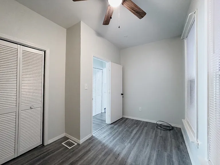 2223 Junction St #1 — Photo 7
