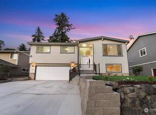 10250 12th Ave SW, Seattle, WA 98146