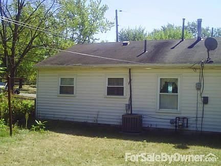 4th image of 4087 Goldenrod Ct