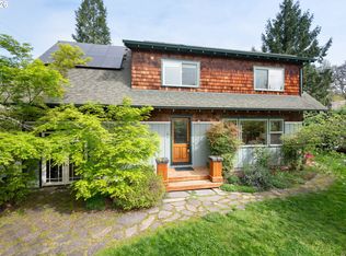 2455 Emerald Aly, Eugene, OR