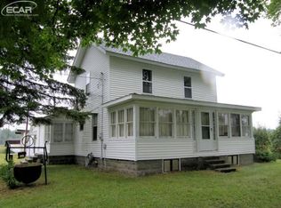 1108 Chesaning Rd, Montrose, MI 48457