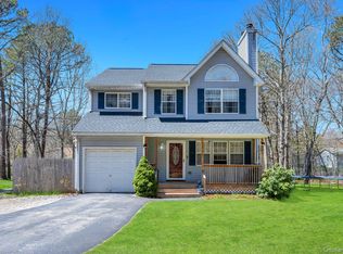 343 Oak Avenue, Riverhead, NY 11901