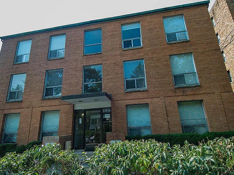 Dore Apartments — Photo 17