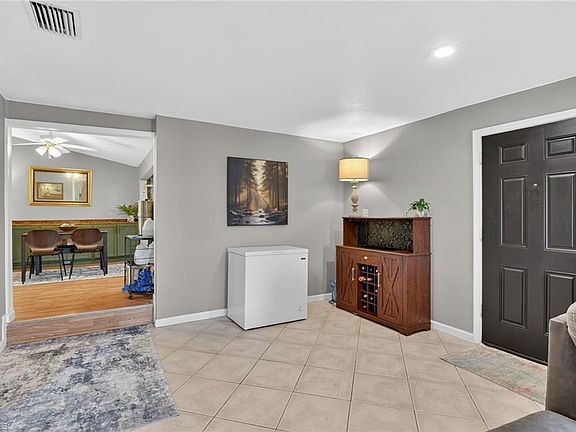 5th image of 4261 Elwood RD