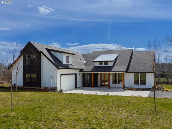 33220 SE Brooks Rd, Boring, OR 97009