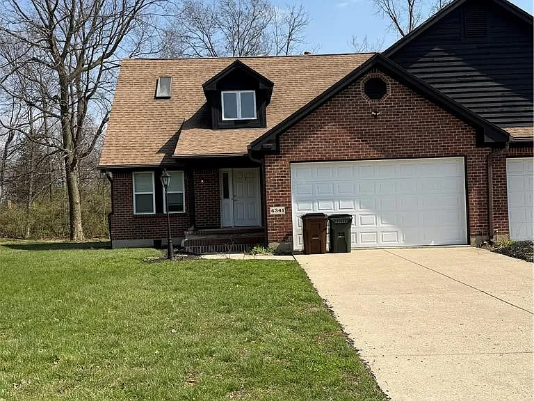4341 Frontenac Dr — Photo 2