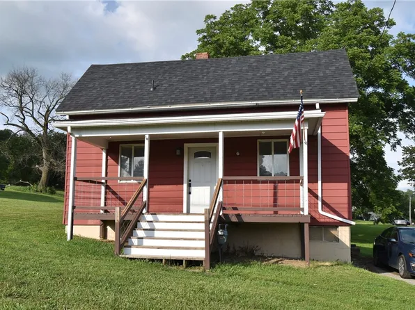 6 7th St, Claysville, PA 15323