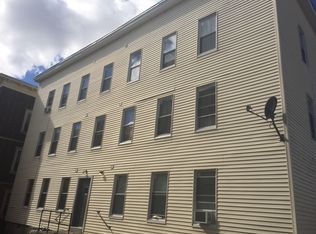 56 Chester St #1L, Woonsocket, RI 02895