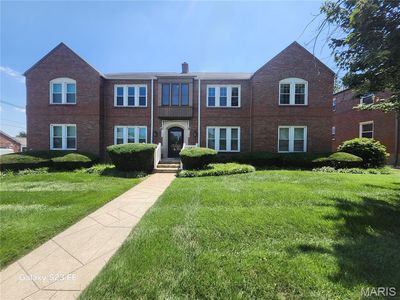 8000 Delmar Blvd, Saint Louis, MO, 63130
