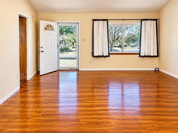 4th image of 1537 SAN ANTONIO Drive