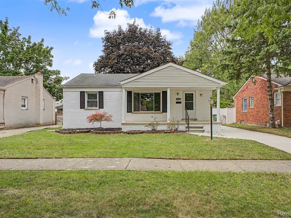 15324 McCann St, Southgate, MI 48195