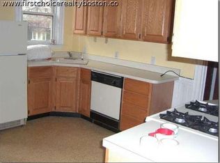 14 Bentley St #2R, Brighton, MA 02135