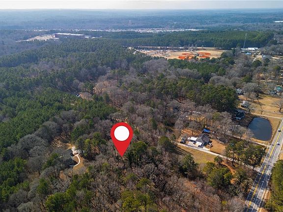 5th image of 3311 Clay Rd