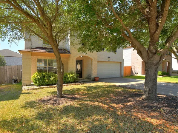 2002 Carriage Club Dr, Cedar Park, TX 78613