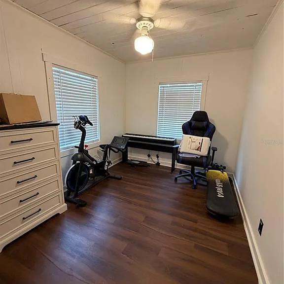118 E Pine St — Photo 11