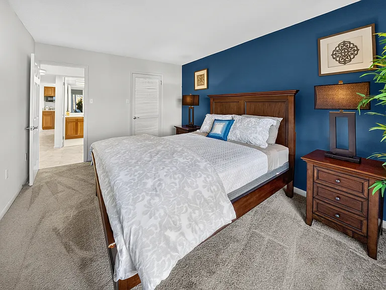 Brinkley House Apartments — Photo 14