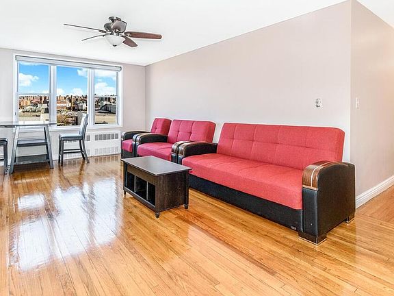3rd image of 2750 Johnson Ave APT 9J