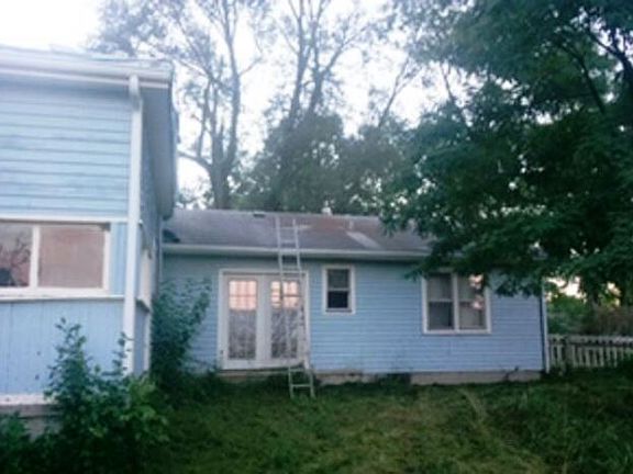 2nd image of 2333 State Road 227 N