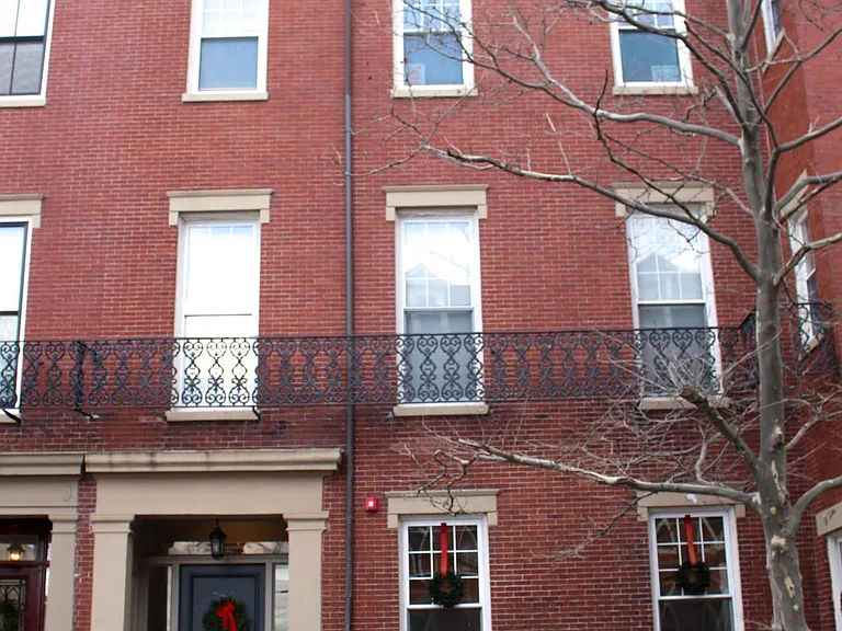 286 Bunker Hill St #3 — Photo 9