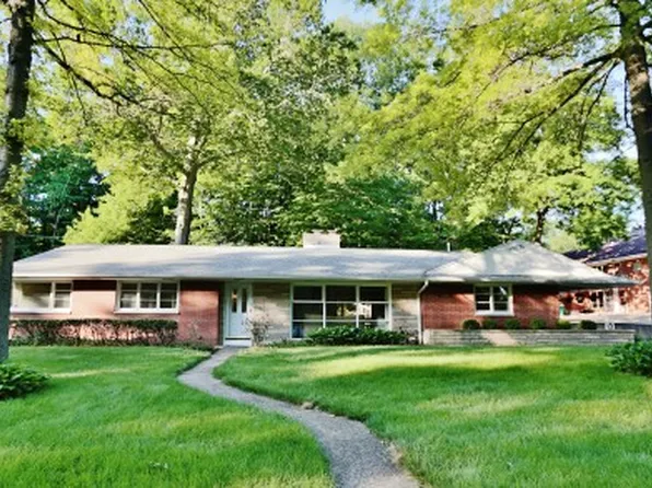 1330 Tall Timber Trl, Dayton, OH 45409