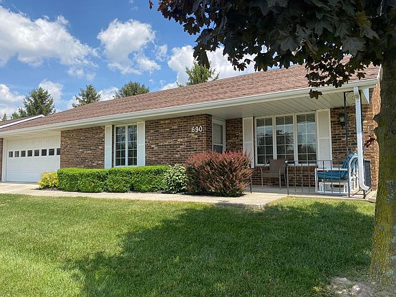 2nd image of 630 Circle Dr