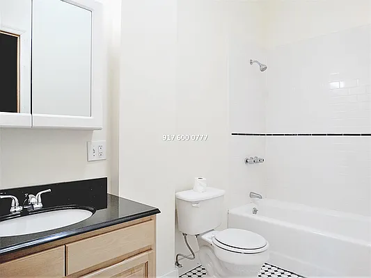 Rented by Oxford Property Group | media 13