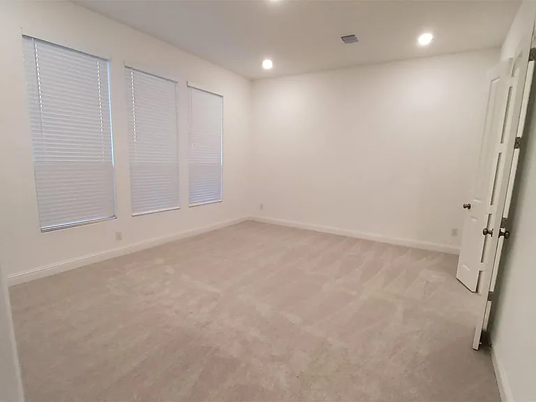 30607 Bahia Oak Bnd — Photo 45