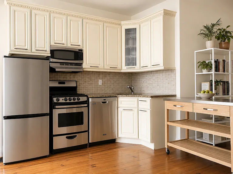 527 Nostrand Ave #1 — Photo 2