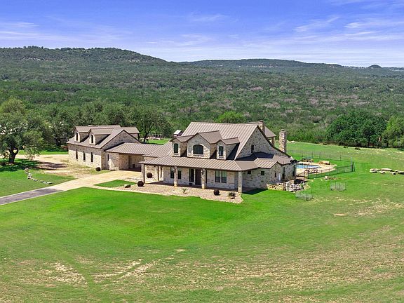 2nd image of 297 Kylie Rae Court