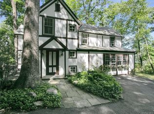 2 Stable Rd, Tuxedo Park, NY 10987